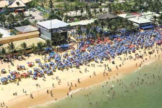 O litoral de cerca de 90km é um dos atrativos de Porto Seguro: as praias mais visitadas ficam na parte sul da cidade, como Mucugê e Taípe (Arquivo/Secretaria de Turismo de Porto Seguro) O litoral de cerca de 90km é um dos atrativos de Porto Seguro: as praias mais visitadas ficam na parte sul da cidade, como Mucugê e Taípe (Arquivo/Secretaria de Turismo de Porto Seguro)