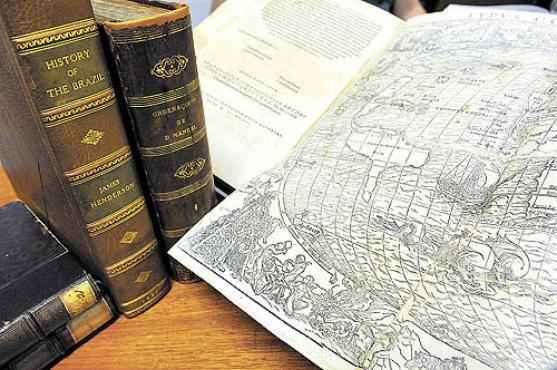 Para todos os 4,6 mil livros na internet, serão precisos 26 anos de trabalho (Bruno Peres/CB/D.A Press) Para todos os 4,6 mil livros na internet, serão precisos 26 anos de trabalho (Bruno Peres/CB/D.A Press)