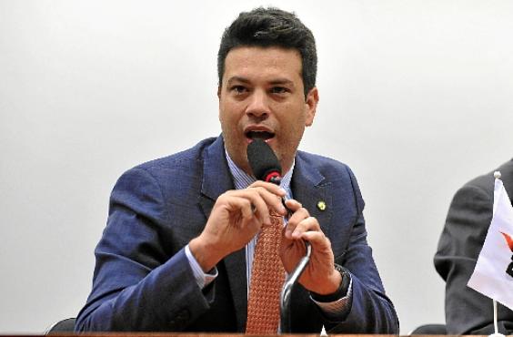 Picciani, líder dos peemedebistas na Câmara, entregou a Dilma os nomes para as pastas (Gabriela Korossy/Câmara dos Deputados - 11/2/15)