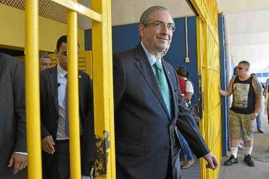 Eduardo Cunha negou ser proprietário de contas e empresas no exterior, e disse não comentar vazamentos seletivos (Breno Fortes/CB/D.A Press - 24/9/15)