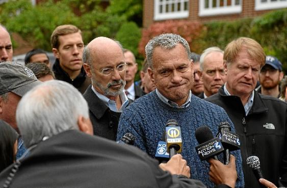 Wendell Hissrich, diretor de segurança pública de Pittsburgh: %u201Ccena horrível%u201D (Jeff Swensen/AFP)