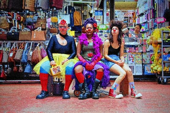 O Femi-Clown Cabaré-Show é um encontro de mulheres palhaças e suas criações (Gabriel Guira/Divulgação)