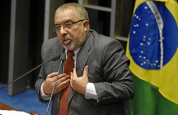  (Ed Alves/CB/D.A Press - 12/5/16)