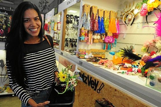 Renata Tomazini mora em Alexânia (GO), mas veio fazer compras no DF  (Vinicius Cardoso Vieira/CB/D.A Press)
