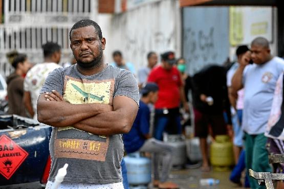 Para Gerlinei dos Santos, 36 anos, as pessoas mais pobres sofrem mais com os impactos econômicos provocados pela pandemia (Marcelo Ferreira/CB/D.A Press)