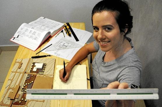 Estudante de arquitetura, Karen Mendes fez a prova em 2019 e acredita que os resultados dão visibilidade à UnB (Marcelo Ferreira/CB/D.A Press)