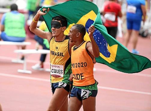 Protagonista de dois ouros, Yeltsin Jacques pode ganhar outro na maratona (Helano Stuckert/rededoesporte.gov.br)