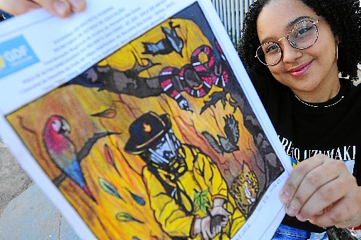 Alunos de altas habilidades do Recanto das Emas são premiados em concurso de desenho e redação. Amanda ganhou o segundo lugar com ilustração.  (Carlos Vieira/CB/D.A Press)