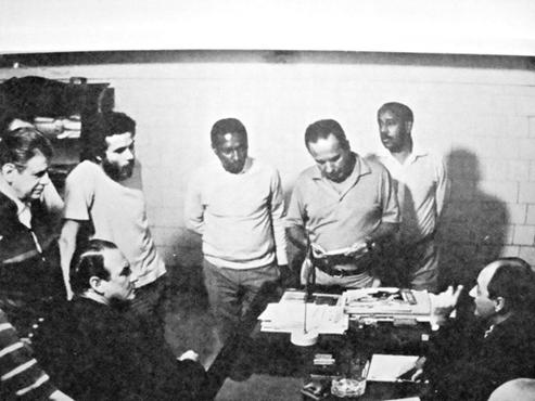 Dirigentes do Botafogo se reuniram com Afonsinho para exigir barba e cabelos aparados: desobediência culminou no exílio profissional (Arquivo Pessoal )
