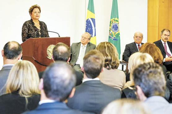 Dilma foi presa e torturada pelos militares: 