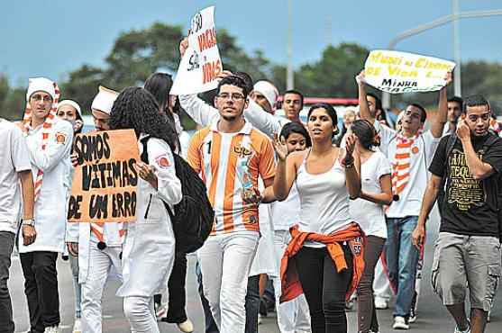 No início do ano, o erro do Cespe motivou protestos de quem foi prejudicado: aulas acabaram suspensas e muitos estudantes entraram na Justiça (Breno Fortes/CB/D.A Press - 25/3/14)